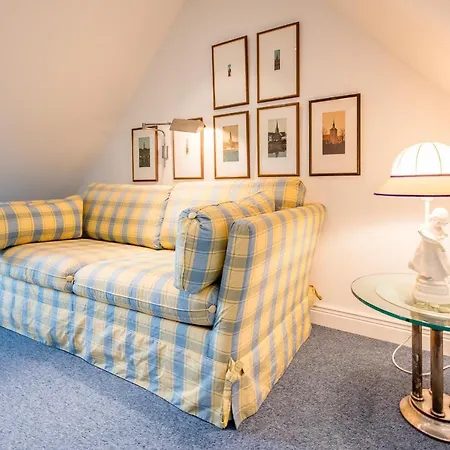Haus Soenshoern Apartamento *